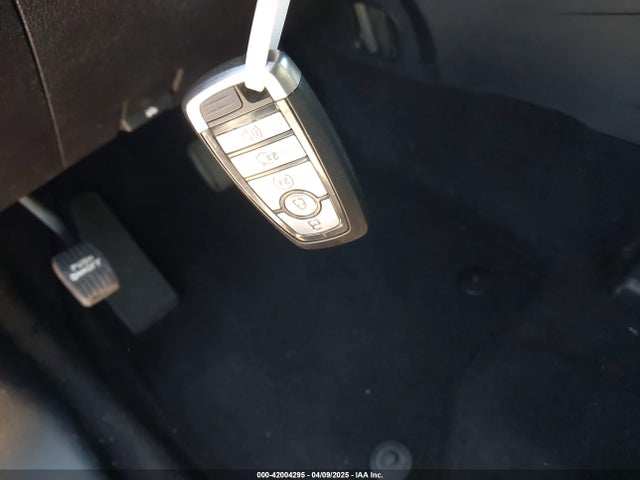 1FM5K7D85JGC38990 Ford EXPLORER XLT