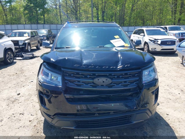1FM5K7D85JGC38990 Ford EXPLORER XLT