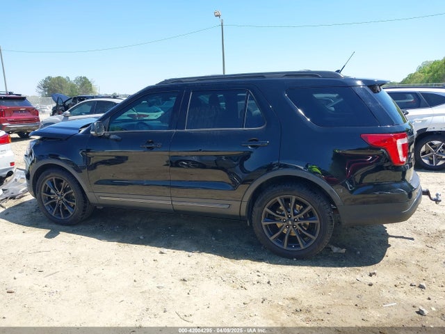 1FM5K7D85JGC38990 Ford EXPLORER XLT