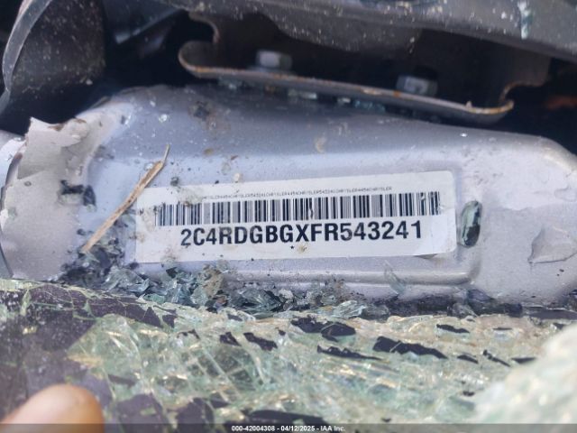 2C4RDGBGXFR543241 Dodge Grand Caravan Se