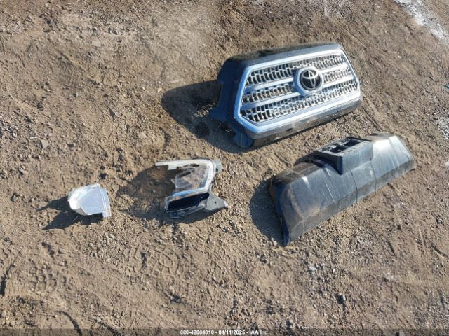 5TFCZ5AN6HX117594 Toyota Tacoma Trd Sport