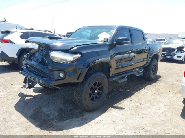 5TFCZ5AN6HX117594 Toyota Tacoma Trd Sport