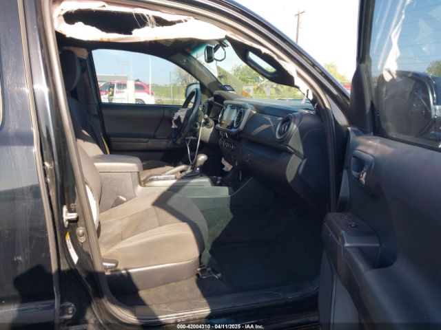 5TFCZ5AN6HX117594 Toyota Tacoma Trd Sport