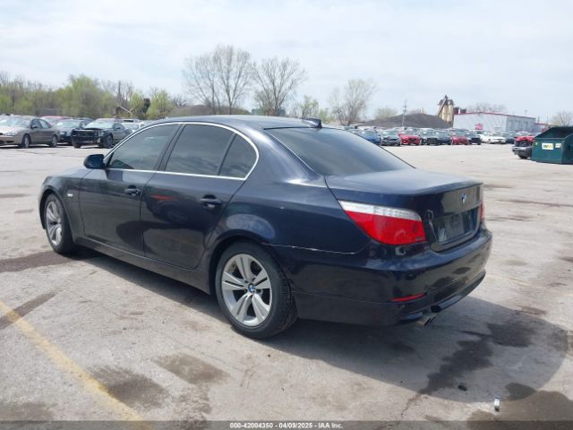 2010 BMW 528I WBANU5C53AC129295 Photo 2