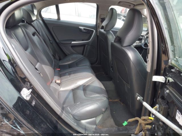 YV140MFK6F1346875 Volvo S60 T5 Premier