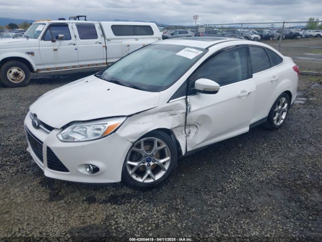 1FADP3J27EL142095 Ford Focus Titanium