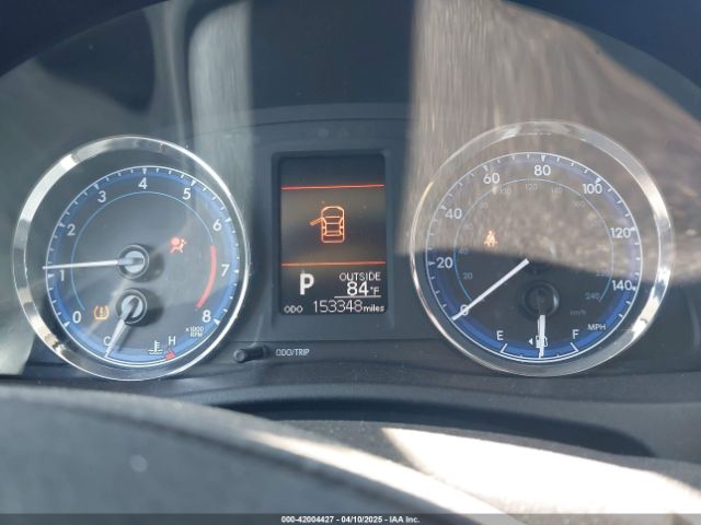 2T1BURHE3JC986732 Toyota COROLLA LE