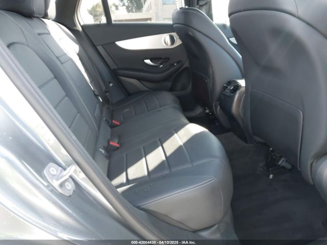 WDC0G4JB0HF143195 Mercedes-Benz GLC 300