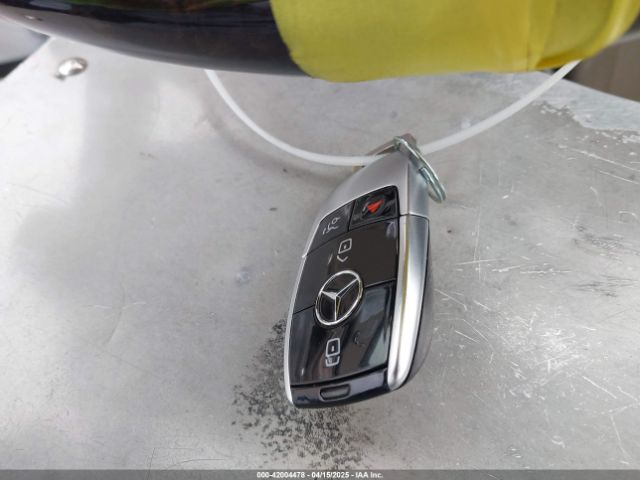 WDDUG8DB8KA438078 Mercedes-Benz S 560