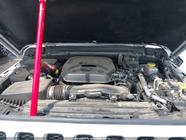 1C4HJXEN9LW168525 Jeep Wrangler Unlimited Sahara 4x4