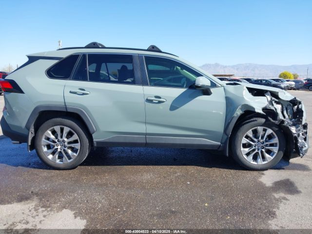JTMA1RFV7LJ038686 Toyota Rav4 Xle Premium