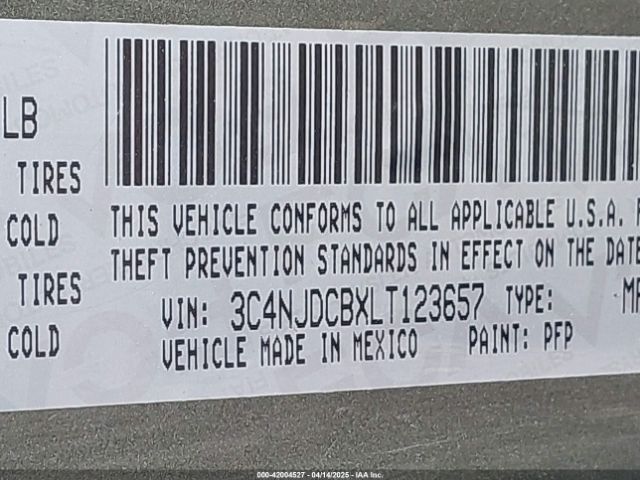 3C4NJDCBXLT123657 Jeep Compass Limited 4x4