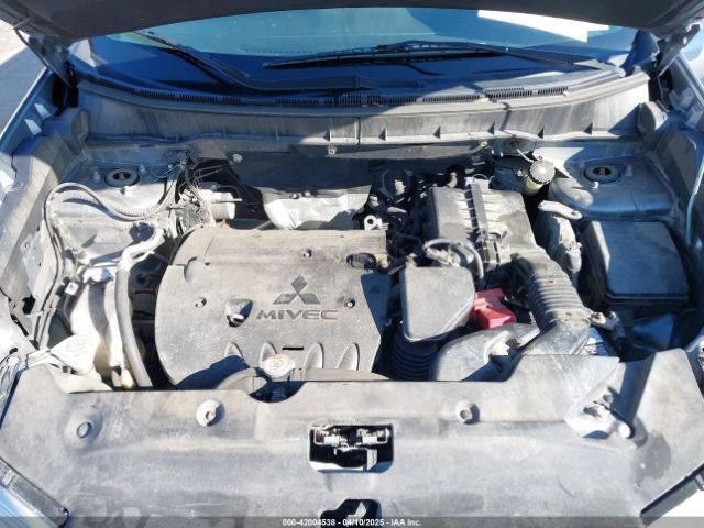 JA4AR3AW4JZ034691 Mitsubishi Outlander Sport 2.4 Se
