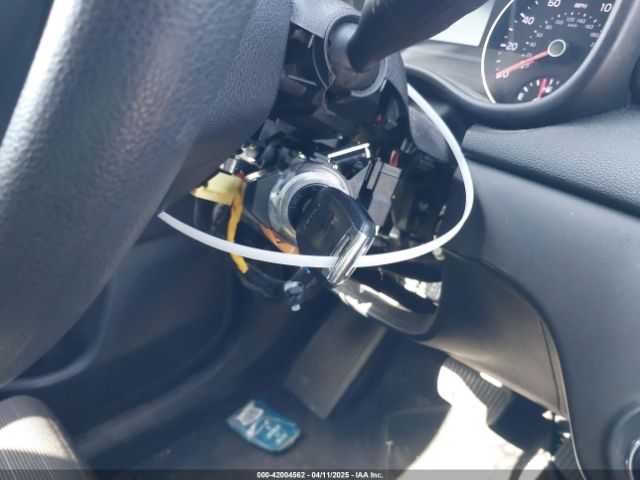 KNDPM3AC8H7049446 KIA Sportage Lx