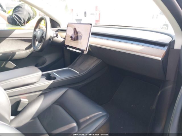 7SAYGDEEXNF459834 Tesla Model Y Long Range Dual Motor All-wheel Drive