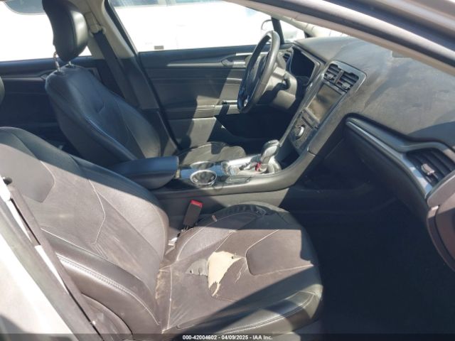 3FA6P0RUXER103516 Ford Fusion Hybrid Titanium