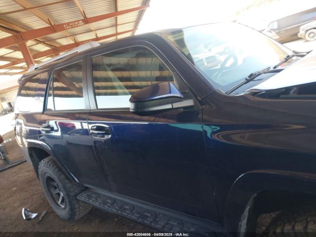 JTEBU5JR7G5294061 Toyota 4RUNNER SR5