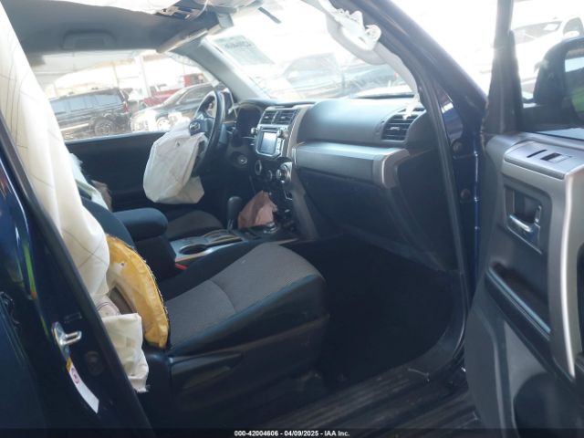JTEBU5JR7G5294061 Toyota 4RUNNER SR5