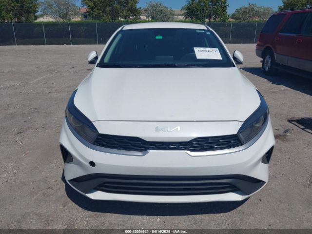 3KPF24ADXRE775844 KIA Forte Lxs