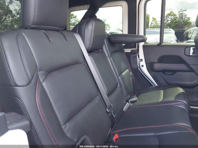 1C4HJXFG8NW130156 Jeep 2022