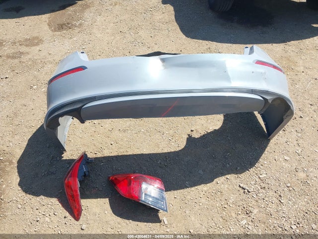 2HGFE2F51NH588716 Honda Civic Sport
