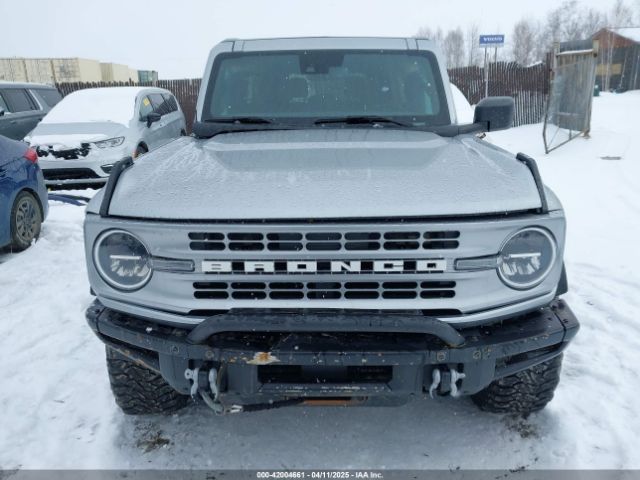 1FMDE5CH7NLB09378 Ford Bronco Black Diamond