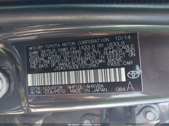 JTDKDTB30E1573987 Toyota Prius C Two
