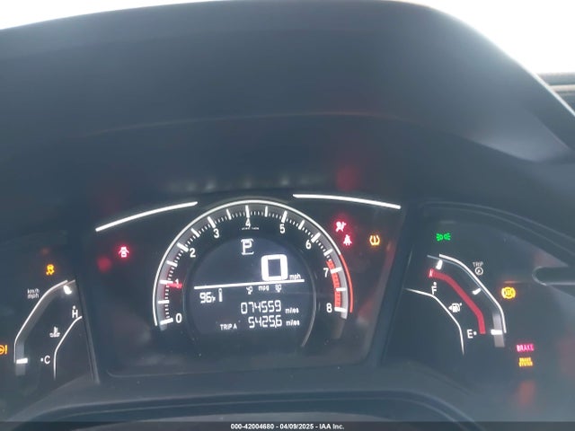 2HGFC2F58JH568589 Honda Civic Lx