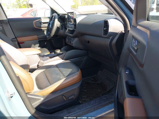 Ford Bronco Sport Outer Banks 2022 3FMCR9C65NRD40626 Image 5