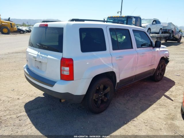 1C4NJRBBXFD366443 Jeep Patriot Sport