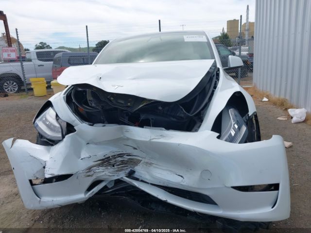 5YJYGDEE1MF152256 Tesla Model Y Long Range Dual Motor All-wheel Drive