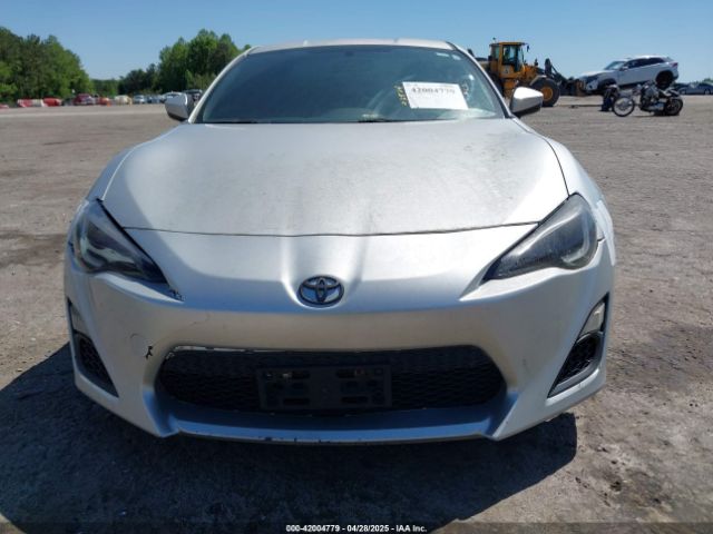 JF1ZNAA11E8704311 Scion FR-S