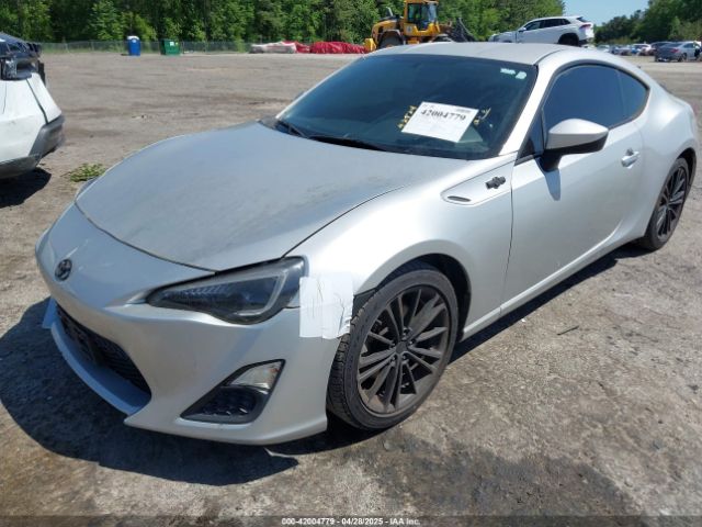 JF1ZNAA11E8704311 Scion FR-S