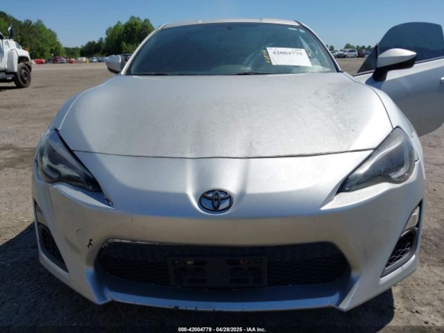 JF1ZNAA11E8704311 Scion FR-S