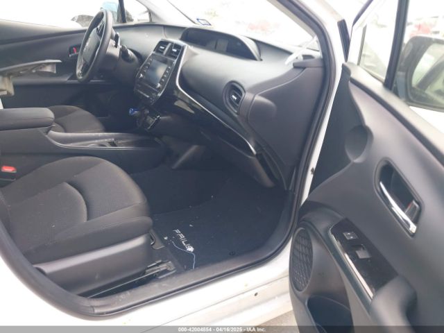 JTDKARFU9L3108236 Toyota Prius Le