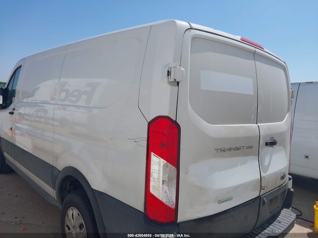 1FTYR1YG6KKA31664 Ford Transit-250