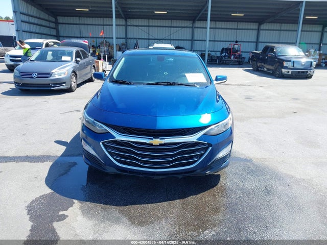 1G1ZD5ST8KF141486 Chevrolet MALIBU LT