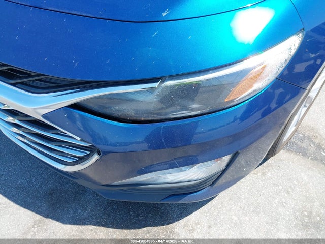 1G1ZD5ST8KF141486 Chevrolet MALIBU LT