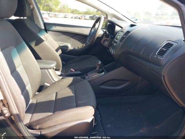 3KPFK4A76HE118046 KIA FORTE LX