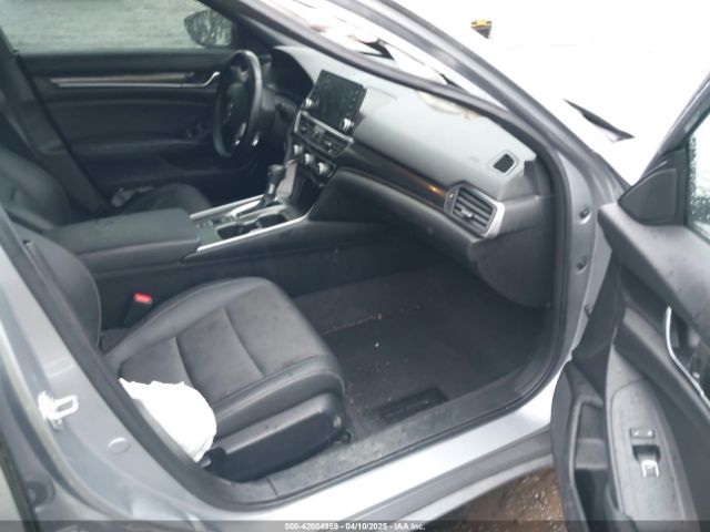 1HGCV1F35NA028532 Honda Accord Sport