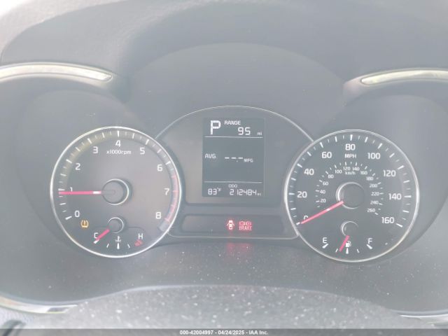 3KPFK4A75HE030220 KIA FORTE LX