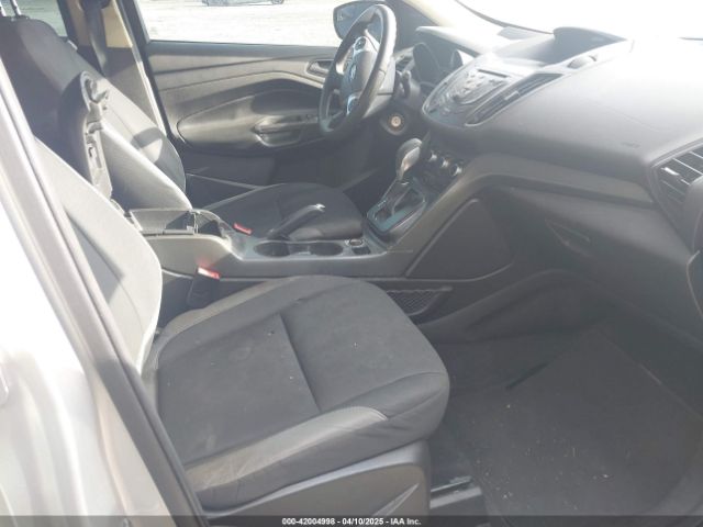 1FMCU0F77GUB52250 Ford ESCAPE S