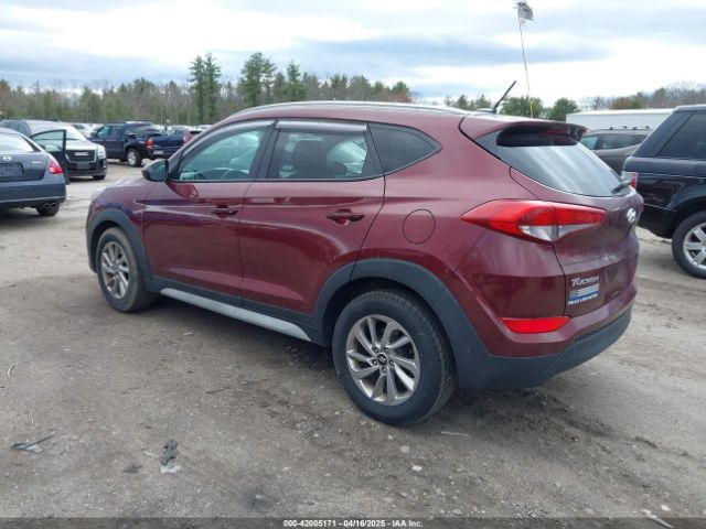KM8J3CA42HU453583 Hyundai TUCSON SE