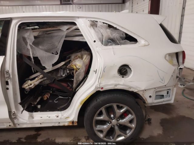 5XYPKDA58HG228098 KIA Sorento 3.3l Sx
