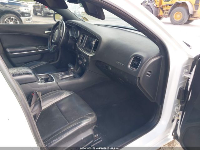 2C3CDXBG1KH721189 Dodge Charger Sxt Rwd