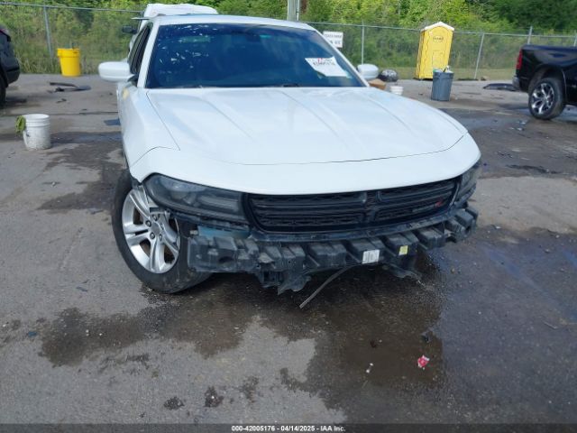 2C3CDXBG1KH721189 Dodge Charger Sxt Rwd