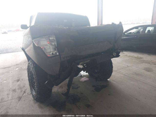 1N6AA1ED4MN504382 Nissan Titan Pro-4x 4x4