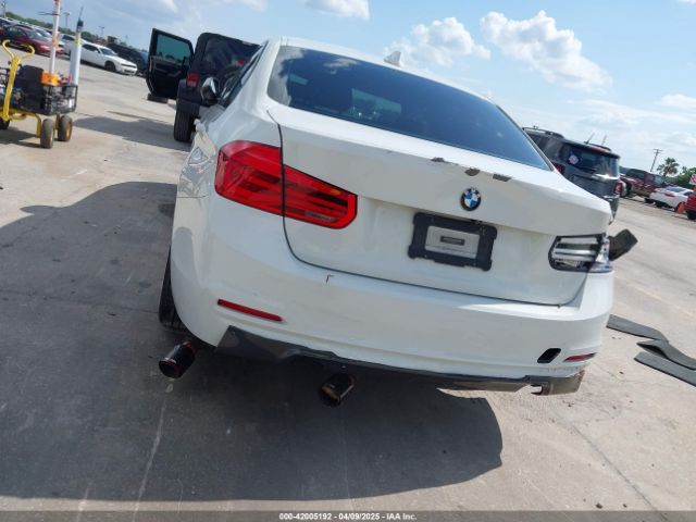 WBA8A3C55JA487018 BMW 320i Xdrive