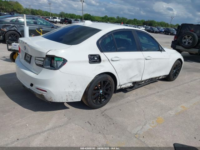 WBA8A3C55JA487018 BMW 320i Xdrive