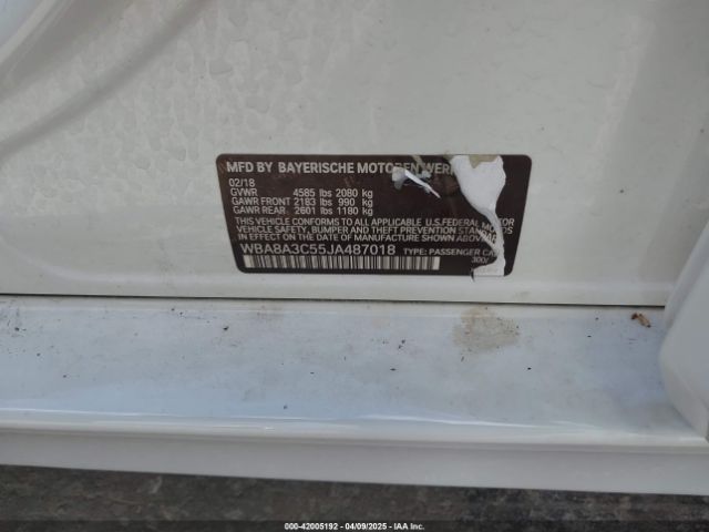 WBA8A3C55JA487018 BMW 320i Xdrive